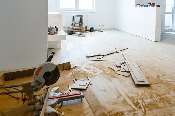 renovating-a-house.max-575x400